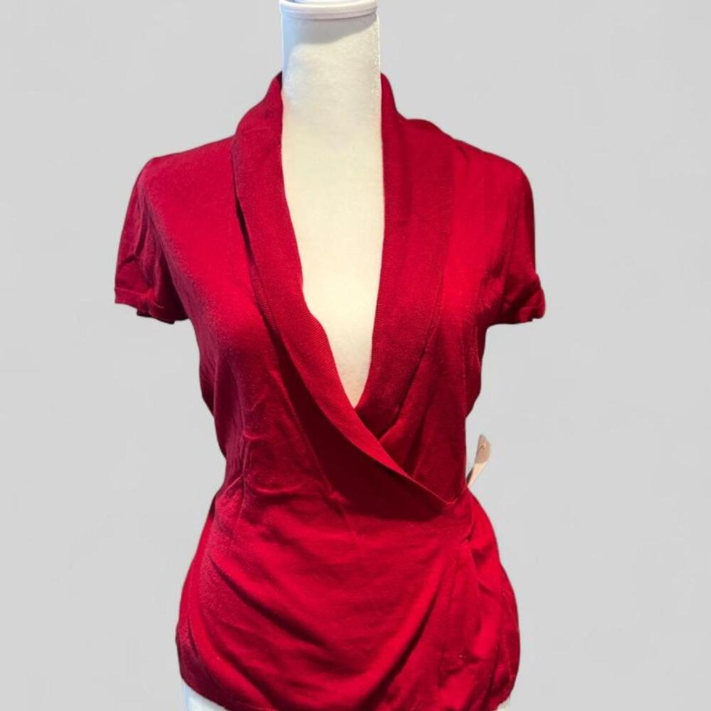 Deep plunge red short sleeve sweater top